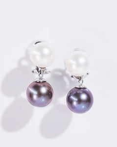 Black and White Pearl Earring